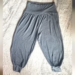 💋3/$20 Balloon leg ankle highs